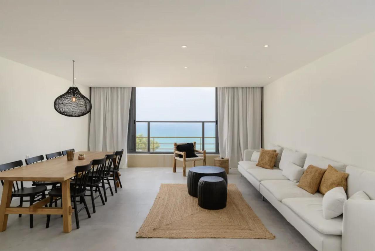 Stylish & Spacious 3 Bedroom Apartment By The Sea Netanja Exterior foto