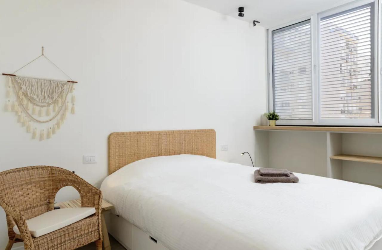 Stylish & Spacious 3 Bedroom Apartment By The Sea Netanja Exterior foto