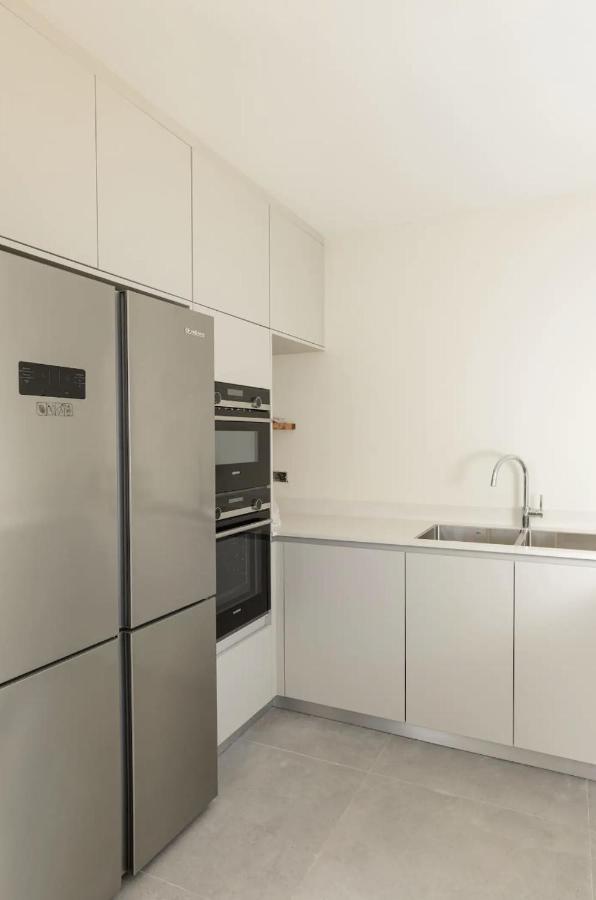 Stylish & Spacious 3 Bedroom Apartment By The Sea Netanja Exterior foto